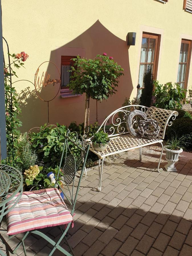 Hausner'S Hotel- Studio Apartments Altenstadt an der Waldnaab Exterior foto